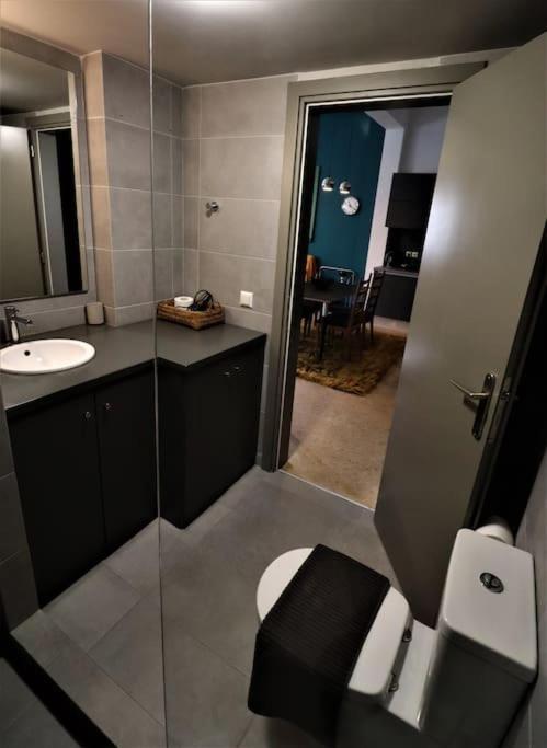 Apartment In Monastiraki B *
