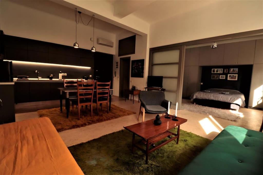 Apartment In Monastiraki B *